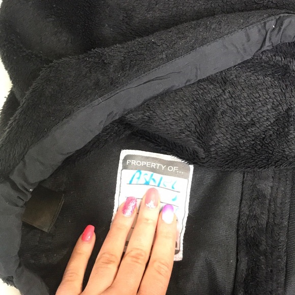 Black North Face Jacket - Picture 6 of 6